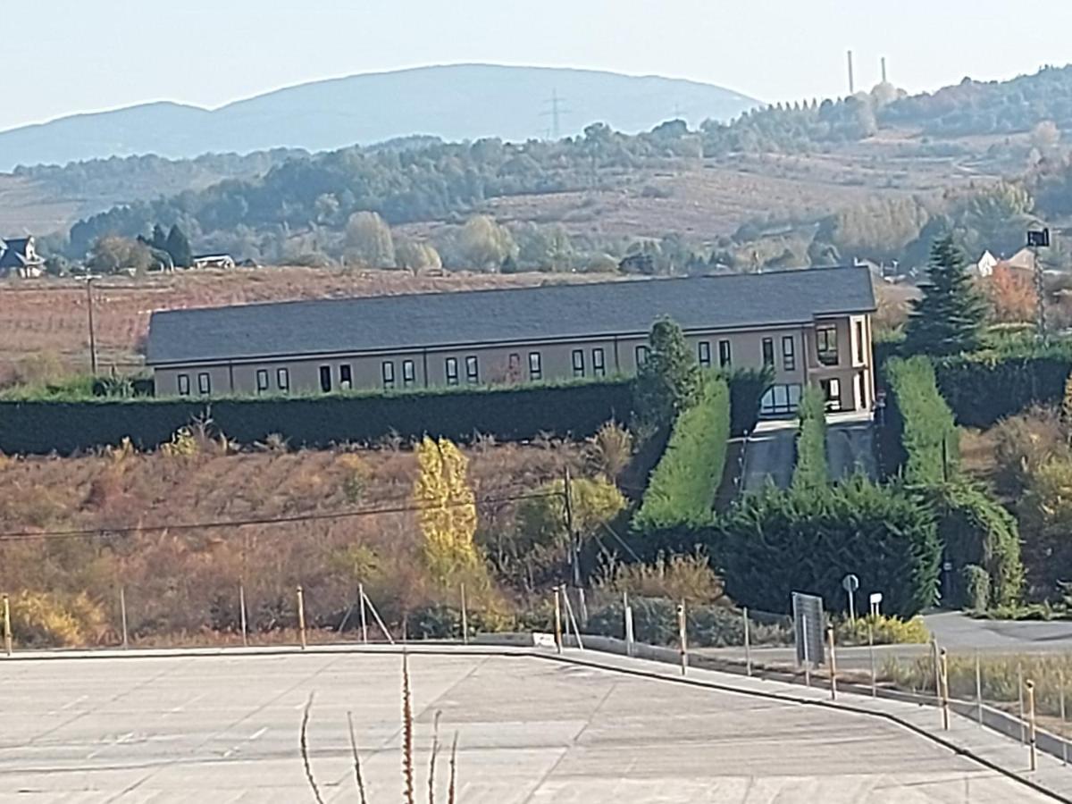 Motel Acropolis Camponaraya Dış mekan fotoğraf