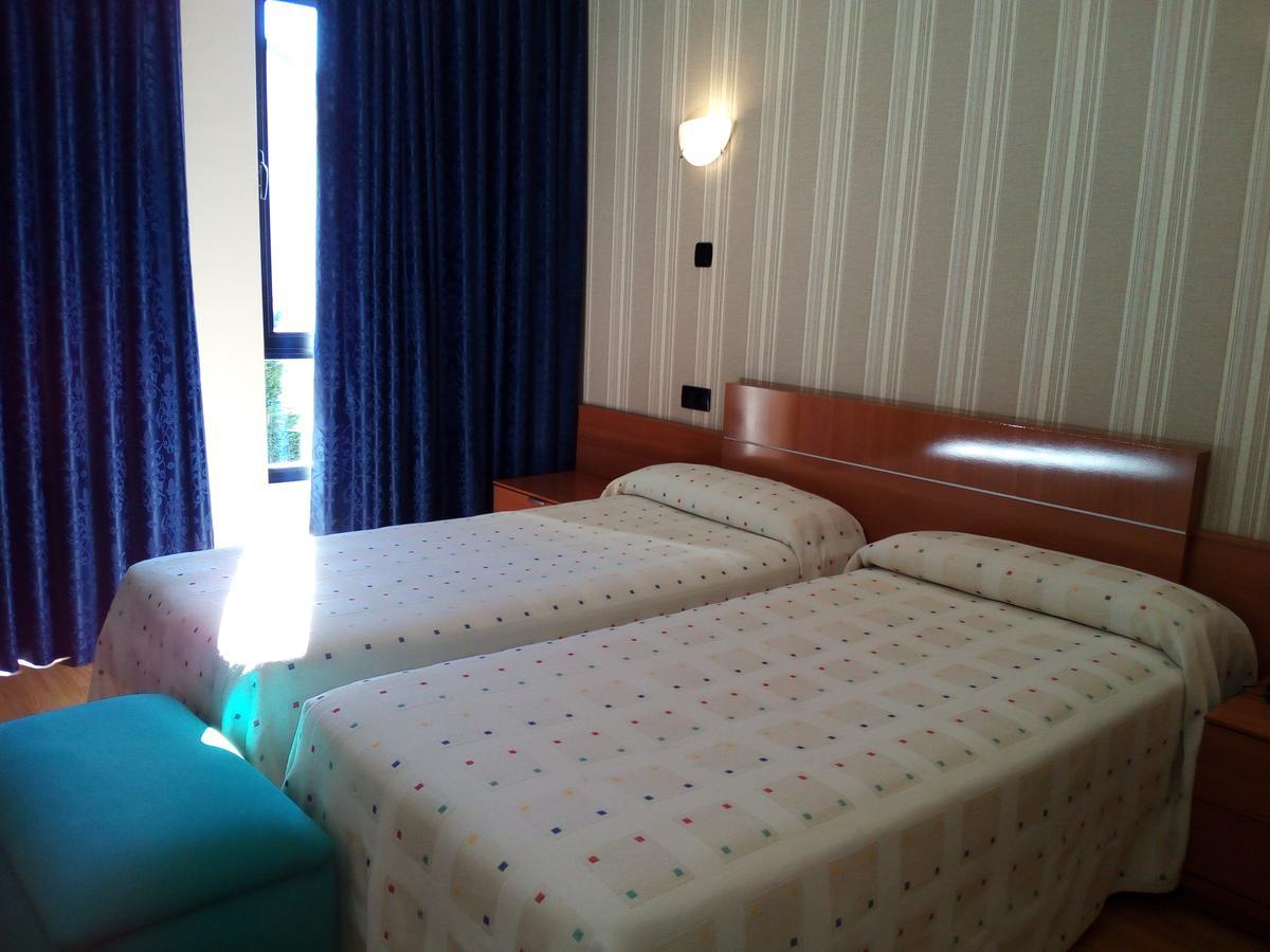 Motel Acropolis Camponaraya Dış mekan fotoğraf